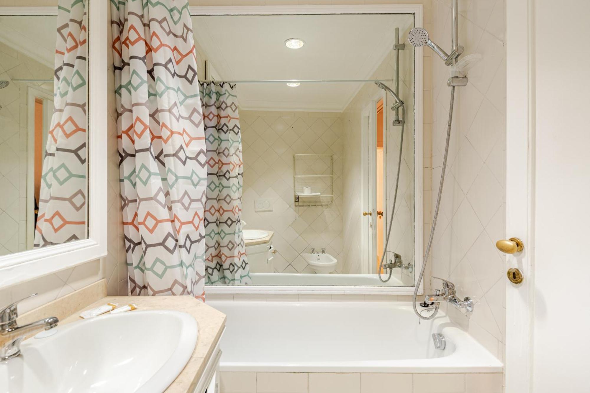 Apartamento Casa Storica 4bdr Con Terrazza A Campo De Fiori